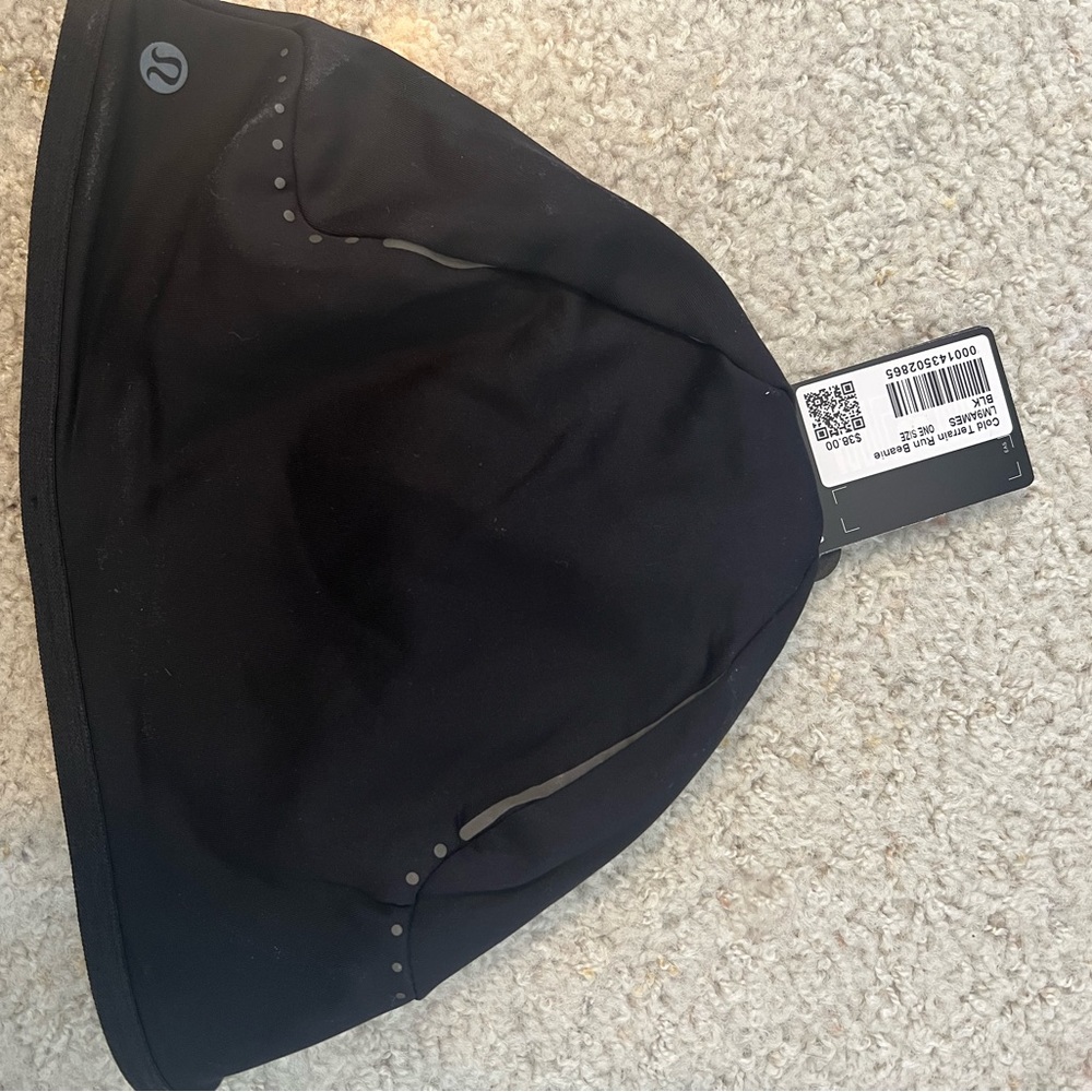 Lulu lemon Cold Terrain Run Beanie